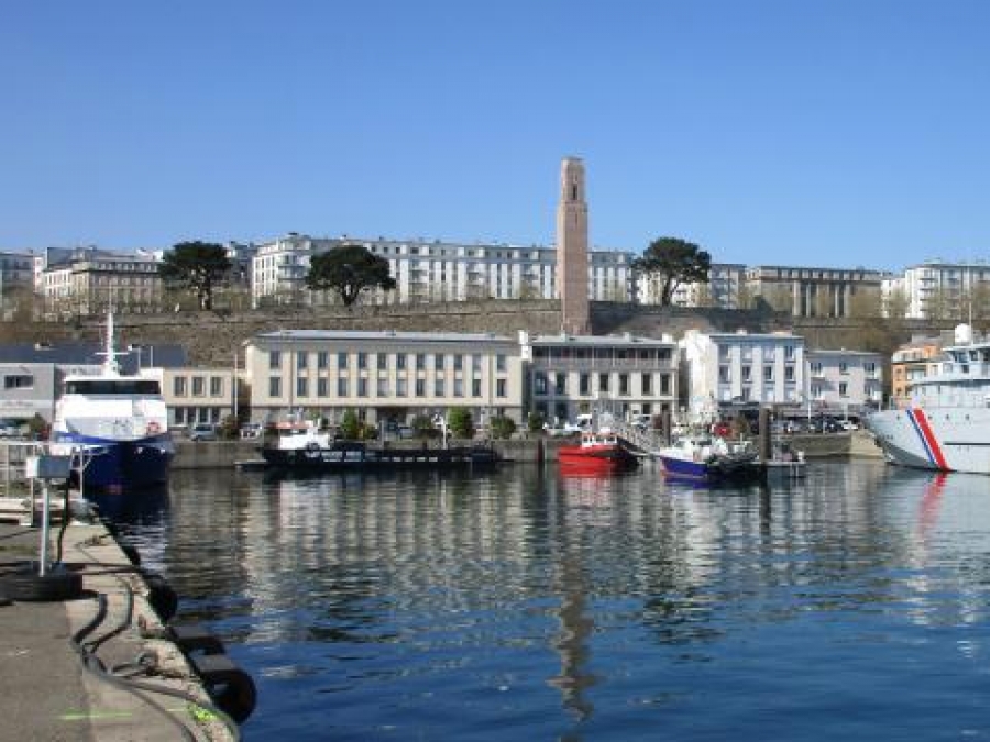 Port de Commerce Local à louer