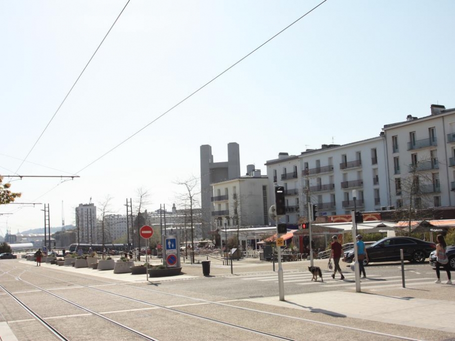 BREST CENTRE SIAM - Fonds de commerce de Restauration - Faire offre