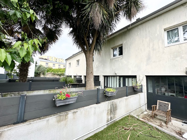 A VENDRE, BREST, SAINT MARC, Maison T3 triplex avec jardin